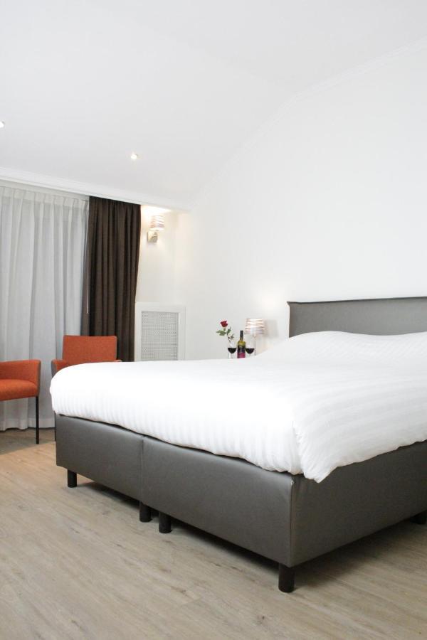 Hotel Duinrand ดรูเนอ ภายนอก รูปภาพ